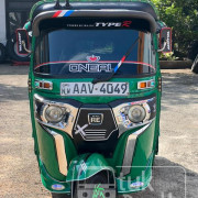 BAJAJ 2015 4 STROKE
