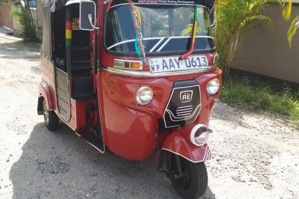 BAJAJ 2015 4 STROKE