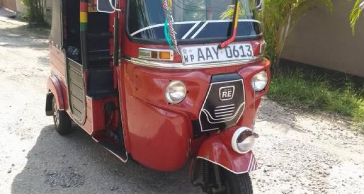 BAJAJ 2015 4 STROKE