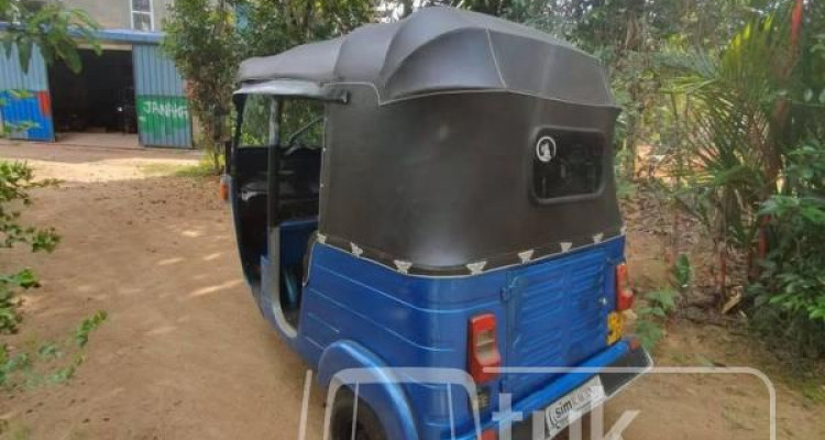 BAJAJ 2010 4 STROKE