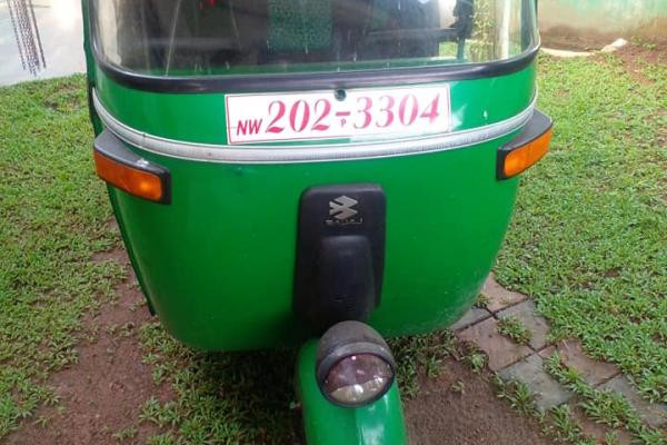 BAJAJ 1995 2 STROKE