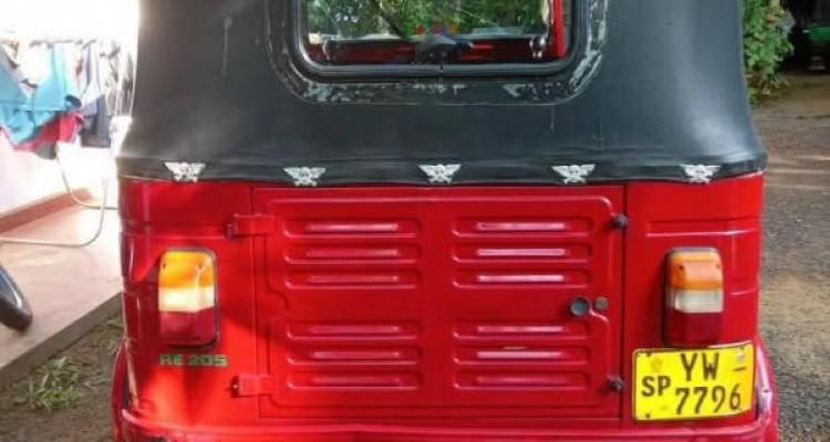 BAJAJ 2012 4 STROKE
