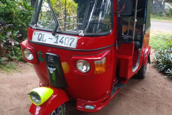 BAJAJ 2007 4 STROKE