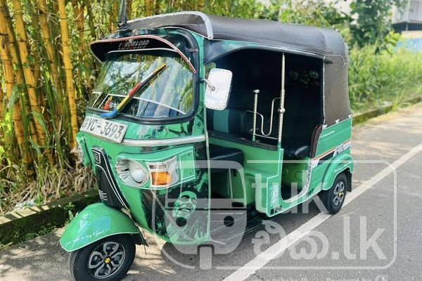 BAJAJ 2010 4 STROKE