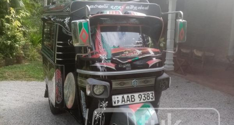 PIAGGIO 2012 APE