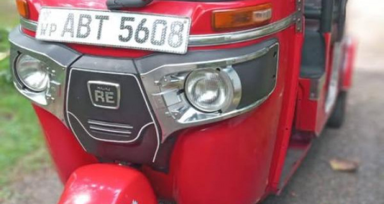 BAJAJ 2019 4 STROKE