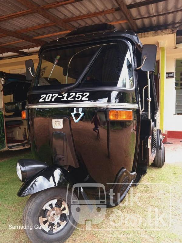 BAJAJ 2000 2 STROKE