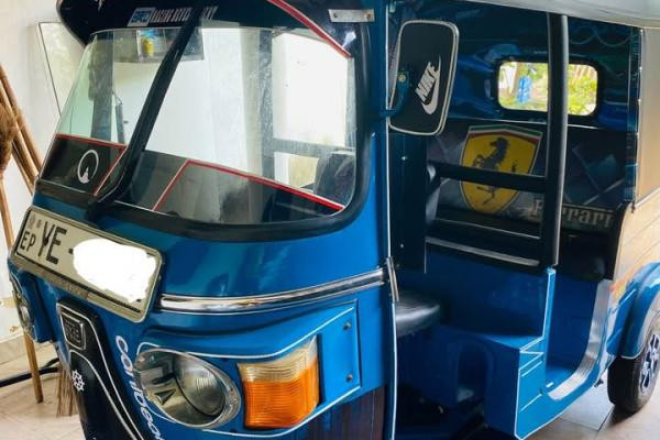 BAJAJ 2010 4 STROKE