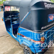 BAJAJ 2011 4 STROKE