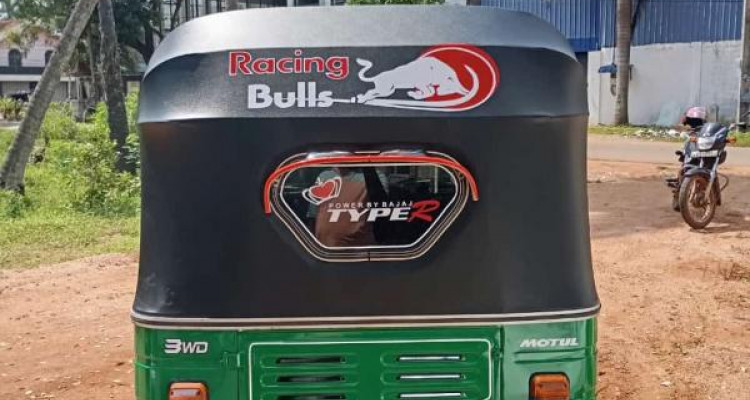 BAJAJ 2012 4 STROKE