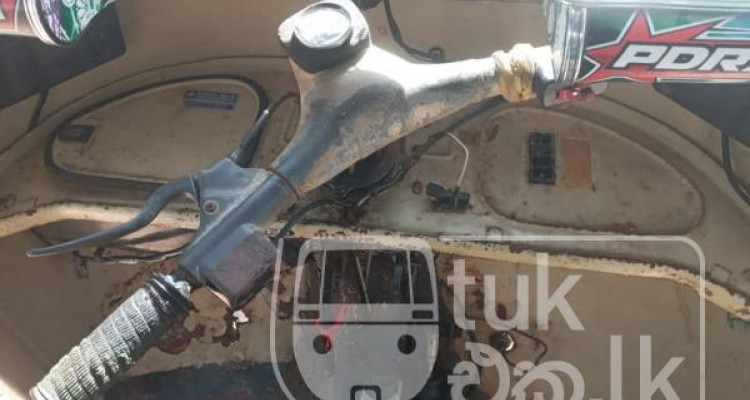 BAJAJ 2004 2 STROKE