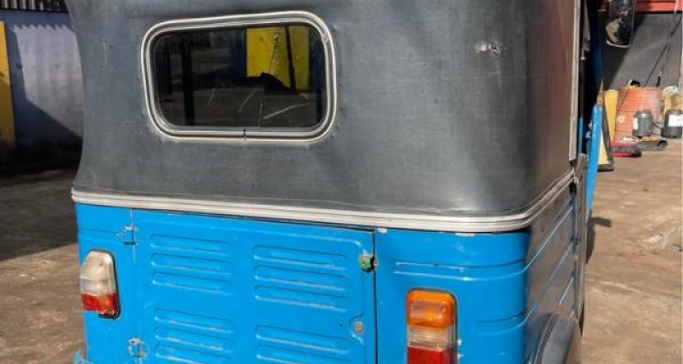 BAJAJ 2006 2 STROKE