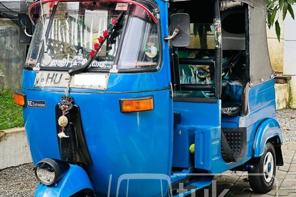 BAJAJ 2004 2 STROKE