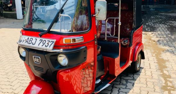 BAJAJ 2016 4 STROKE