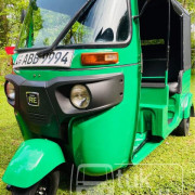 BAJAJ 2015 4 STROKE