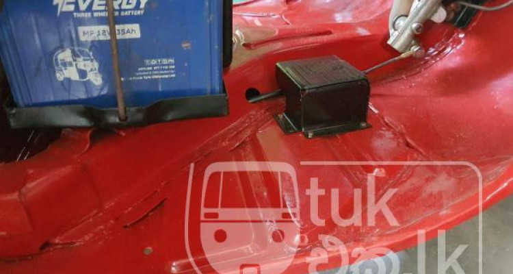 BAJAJ 2009 4 STROKE