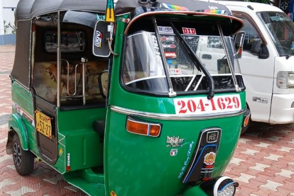 BAJAJ 1998 2 STROKE