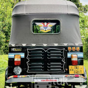 BAJAJ 2009 4 STROKE