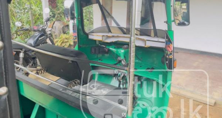 BAJAJ 2006 2 STROKE