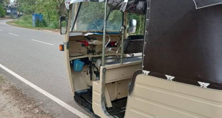 BAJAJ 2011 4 STROKE