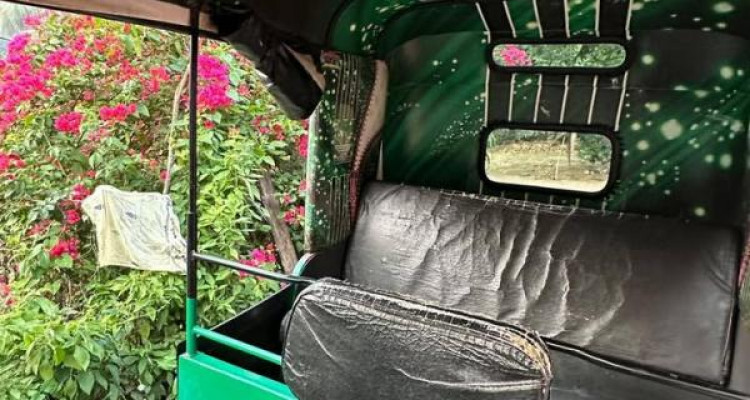 BAJAJ 2011 4 STROKE