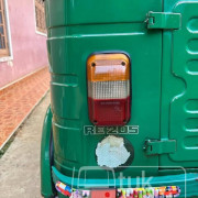 BAJAJ 2011 4 STROKE
