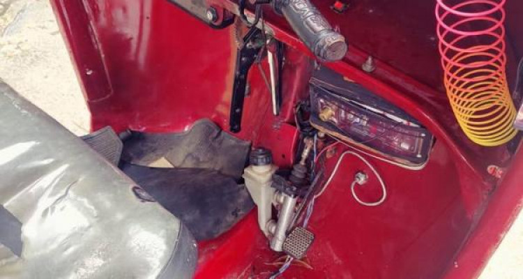 BAJAJ 2000 2 STROKE