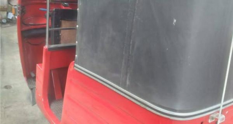 BAJAJ 1998 2 STROKE
