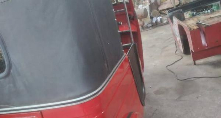 BAJAJ 1998 2 STROKE