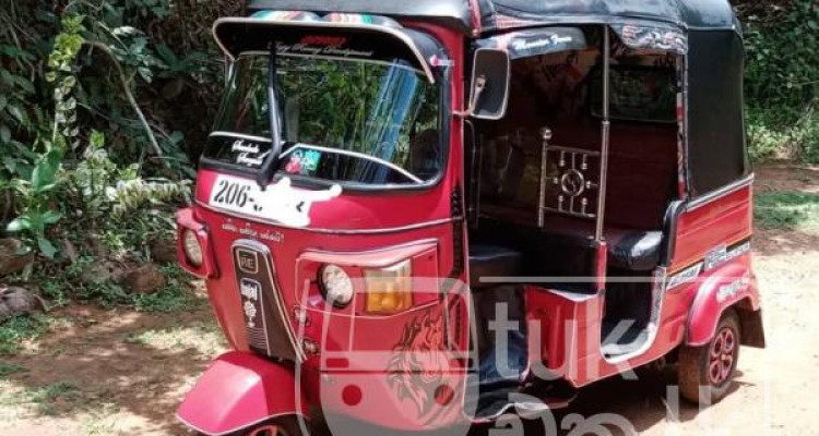 BAJAJ 1999 2 STROKE