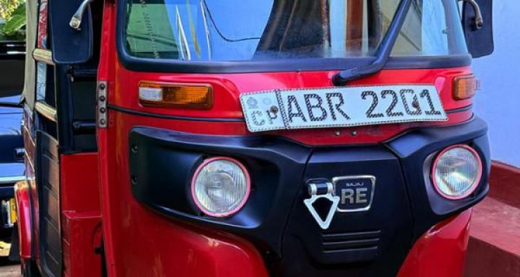 BAJAJ 2018 4 STROKE