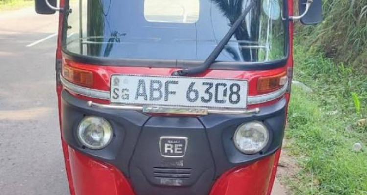 BAJAJ 2015 4 STROKE