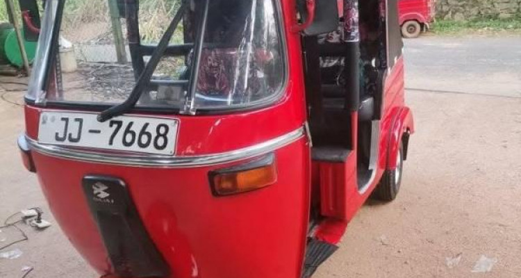 BAJAJ 2004 2 STROKE