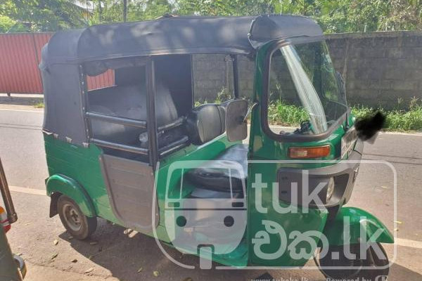 BAJAJ 2017 4 STROKE