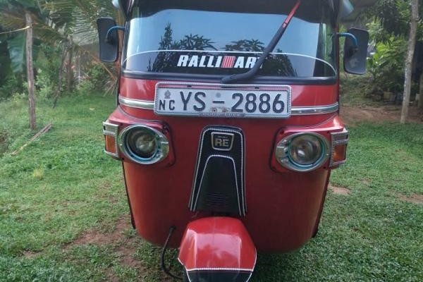 BAJAJ 2012 4 STROKE