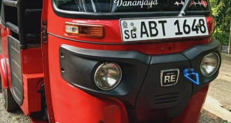 BAJAJ 2018 4 STROKE