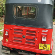 BAJAJ 2018 4 STROKE