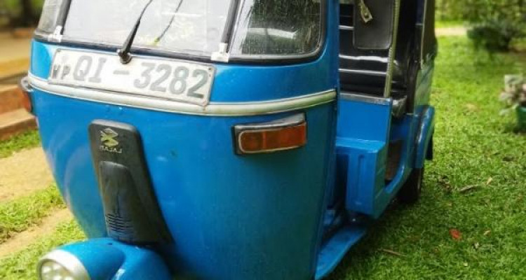 BAJAJ 2006 4 STROKE