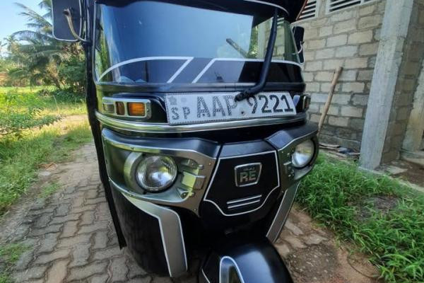 BAJAJ 2014 4 STROKE
