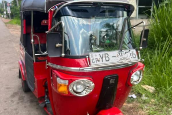 BAJAJ 2010 4 STROKE