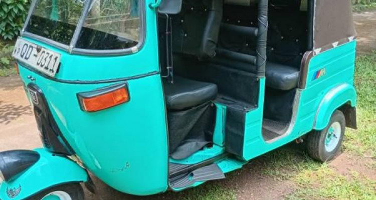BAJAJ 2005 2 STROKE