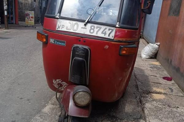 BAJAJ 2004 2 STROKE