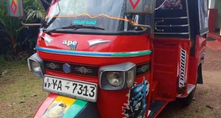 PIAGGIO 2011 APE