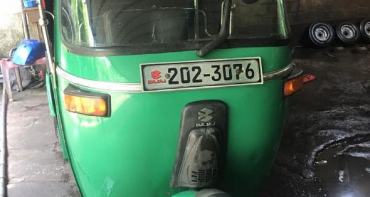 BAJAJ 1992 2 STROKE