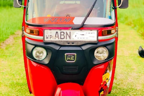 BAJAJ 2016 4 STROKE
