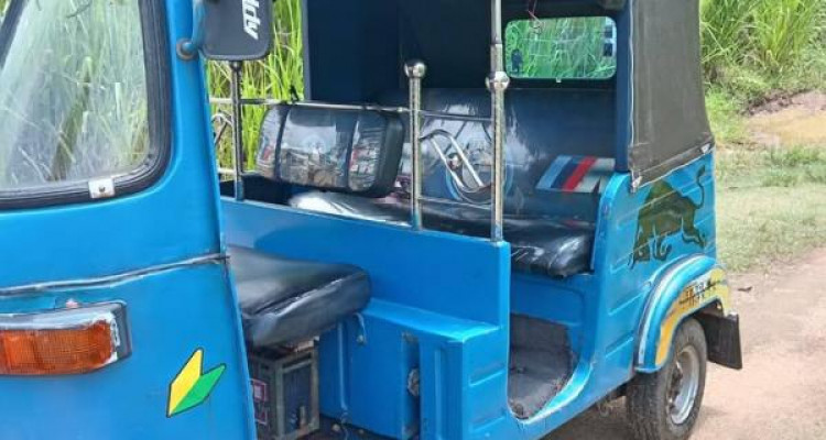 BAJAJ 1997 2 STROKE