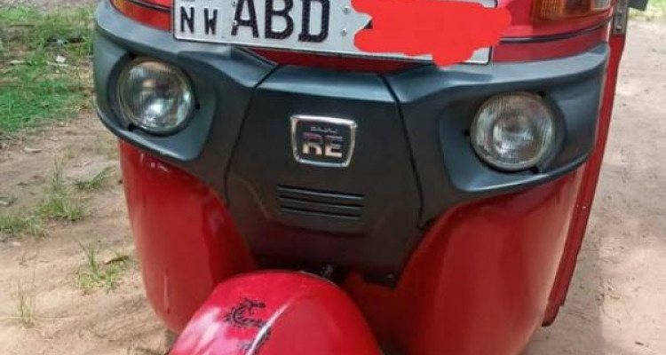 BAJAJ 2015 4 STROKE