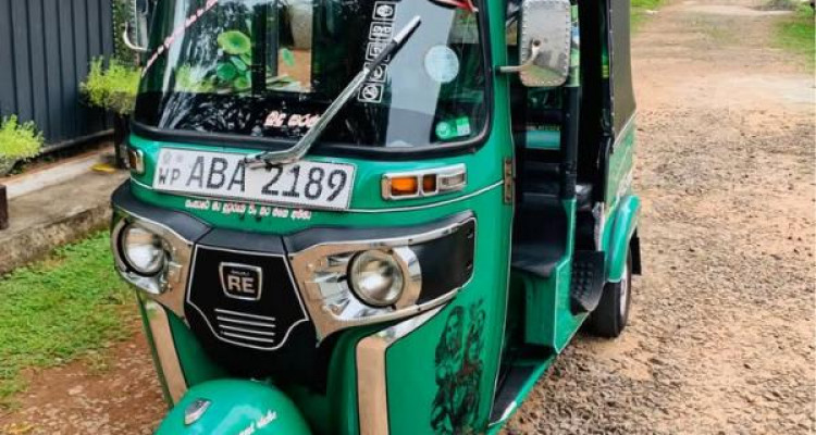 BAJAJ 2015 4 STROKE
