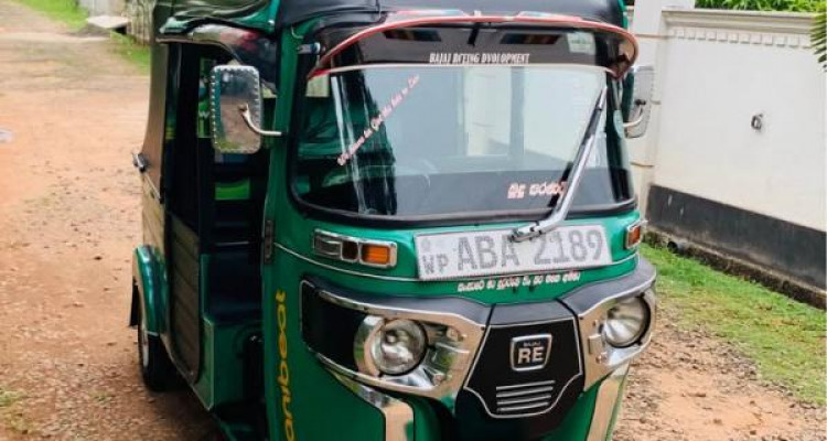BAJAJ 2015 4 STROKE