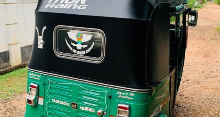 BAJAJ 2015 4 STROKE